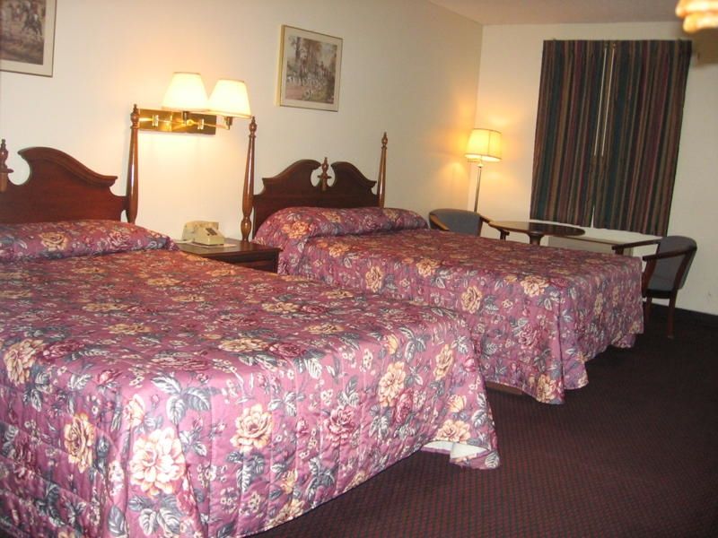 Old Bardstown Inn Room photo