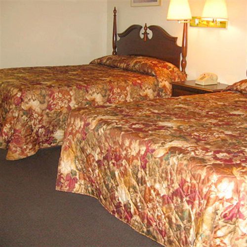 Old Bardstown Inn Room photo